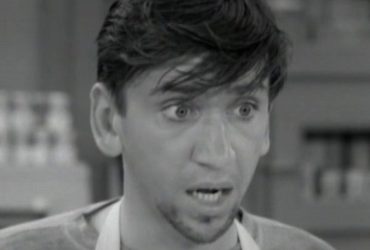 A carreira de ator de Bob Denver quase descarrilou anos antes da ilha de Gilligan