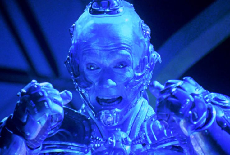 Arnold Schwarzenegger, de Batman e Robin, manteve seu traje Mr. Freeze sob uma condição