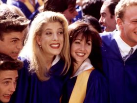 Os únicos atores de Beverly Hills, 90210 que aparecem em cada episódio