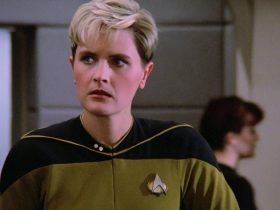 Por que uma atriz de Star Trek saiu e mais tarde retornou à série