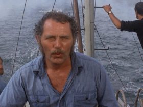 Steven Spielberg queria que esses dois atores interpretassem Quint In Jaws antes de Robert Shaw