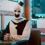 A arte de Terrifier 3, o palhaço, foi inspirada em duas lendas da comédia e um personagem de desenho animado (exclusivo)