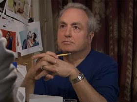 Lorne Michaels certa vez nomeou esta estrela de ação como o 'maior idiota' da história do SNL