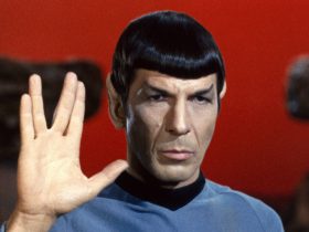 O argumento original de Star Trek de Gene Roddenberry deu a Spock um planeta natal familiar