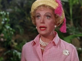 O elenco de Gilligan's Island, de Natalie Schafer, a fez chorar (mas não no bom sentido)