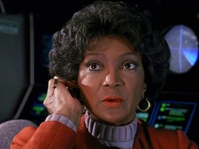 Star Trek VI: os créditos do país desconhecido têm um erro Uhura - aqui está o porquê