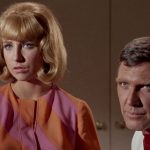 Teri Garr enfrentou o sexismo de Gene Roddenberry durante um dos episódios mais estranhos de Star Trek