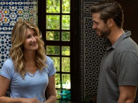 Um drama romântico de 2024 com Laura Dern e Liam Hemsworth está arrasando na Netflix