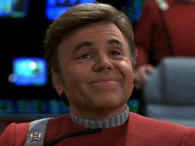 Walter Koenig escreveu um argumento de Star Trek VI que matou vários personagens principais