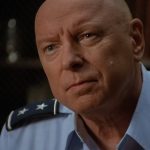 A verdadeira razão pela qual George Hammond, de Don S. Davis, deixou temporariamente o Stargate SG-1