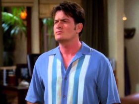 Charlie Sheen disse algumas palavras duras para a teoria do Big Bang