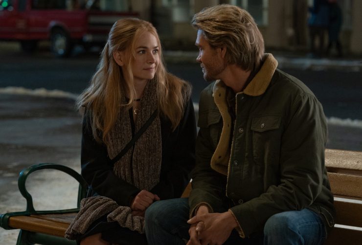 Filme de Natal de Britt Robertson e Chad Michael Murray explodindo nas paradas da Netflix