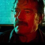 O fracasso do thriller policial de Bryan Cranston que está dominando as paradas da Netflix