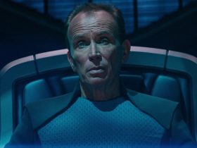 Peter Weller interpretou um vilão de Star Trek anos antes de seu papel na escuridão