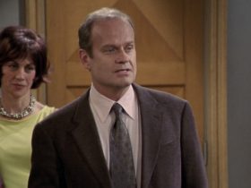 Por que um membro do elenco original de Frasier não retornará para o renascimento