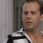 Bruce Willis fez sucesso como vilão nesta série de suspense policial antes de se tornar famoso