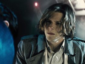 Jesse Eisenberg acha que Batman V Superman de Zack Snyder prejudicou sua carreira