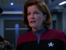 Kate Mulgrew lutou pela inclusão em Star Trek: Voyager, mas foi rejeitada