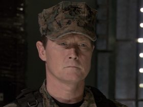 Por que Robert Patrick esteve apenas em dois episódios de Stargate Atlantis