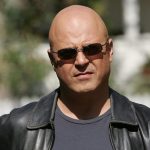 Michael Chiklis se lembra com carinho de seu Seinfeld Cameo por um motivo