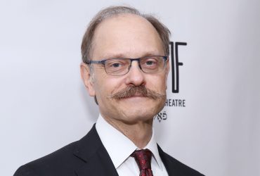 O que aconteceu com o ator de Niles Crane, David Hyde Pierce, depois de Frasier?