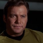 Por que Kirk de William Shatner, de Star Trek, fala assim?