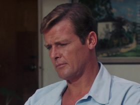 Roger Moore ficou 'horrorizado' por seu filme menos favorito de James Bond