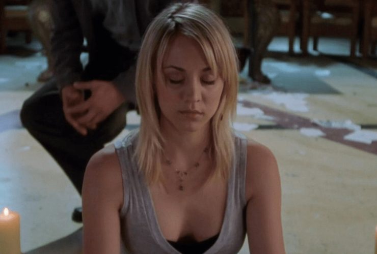 Antes da teoria do Big Bang, Kaley Cuoco interpretou um personagem -chave em Charmed