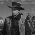 O filme com a melhor classificação de John Wayne no Metacrítico está disponível para assistir gratuitamente