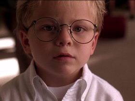 O que aconteceu com Jonathan Lipnicki de Stuart Little & Jerry Maguire?