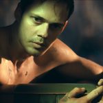 O thriller de Bill Skarsgård bloqueado foi acima e além para maximizar seu local principal (exclusivo)