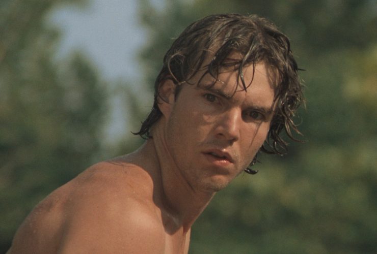 O filme esportivo mais bem classificado da Metacritic apresenta um dos primeiros papéis de Dennis Quaid